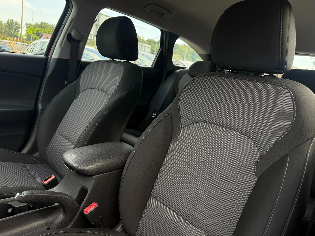Hyundai i30 - Zdjęcie 9