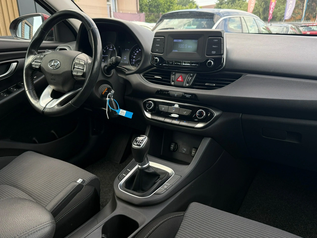 Hyundai i30 - Zdjęcie 12