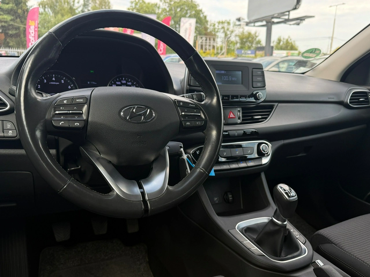 Hyundai i30 - Zdjęcie 13