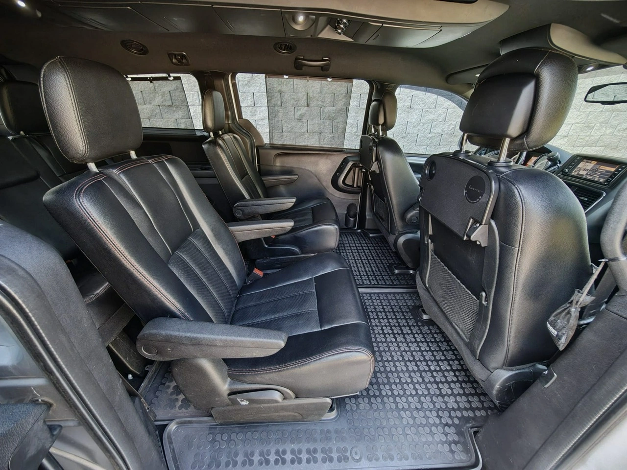 Dodge Grand Caravan - Zdjęcie 15