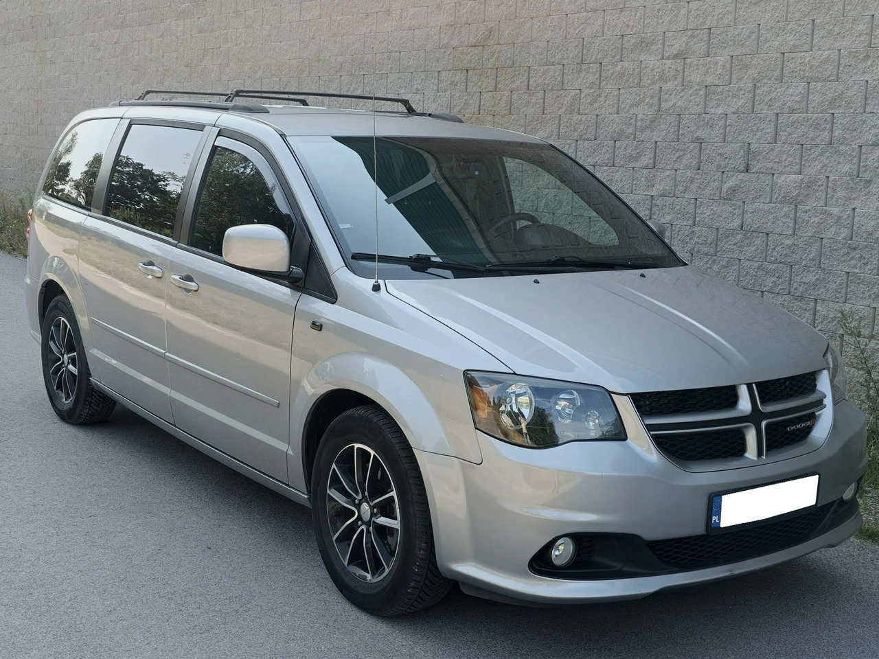 Dodge Grand Caravan - Główne zdjęcie