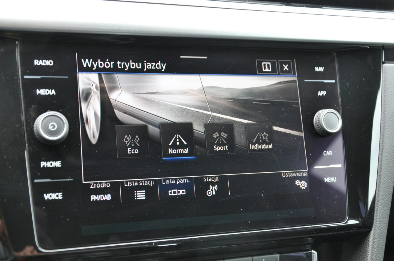 Volkswagen Arteon Shooting Brake - Zdjęcie 16