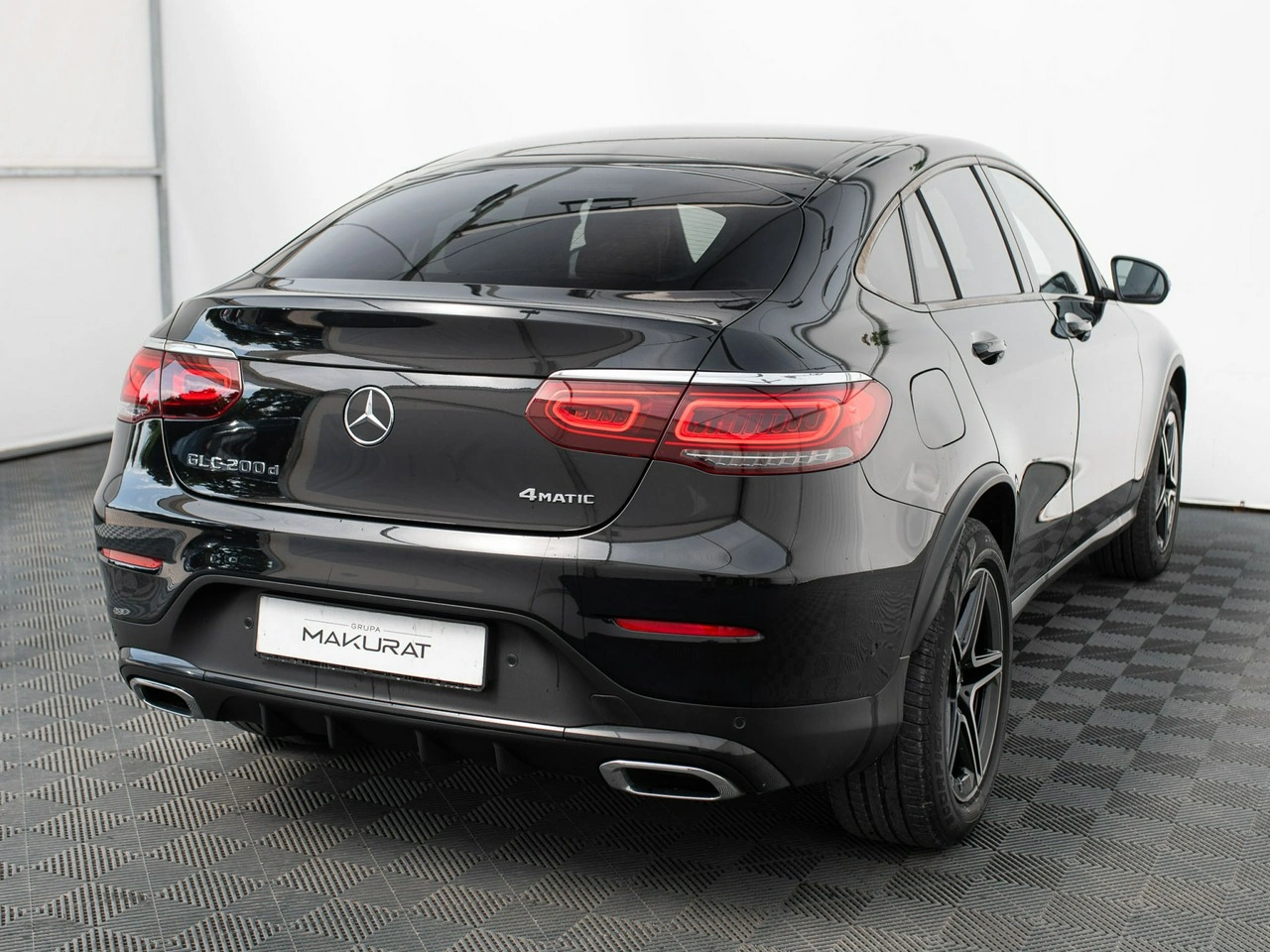 Mercedes GLC 200 - Zdjęcie 4