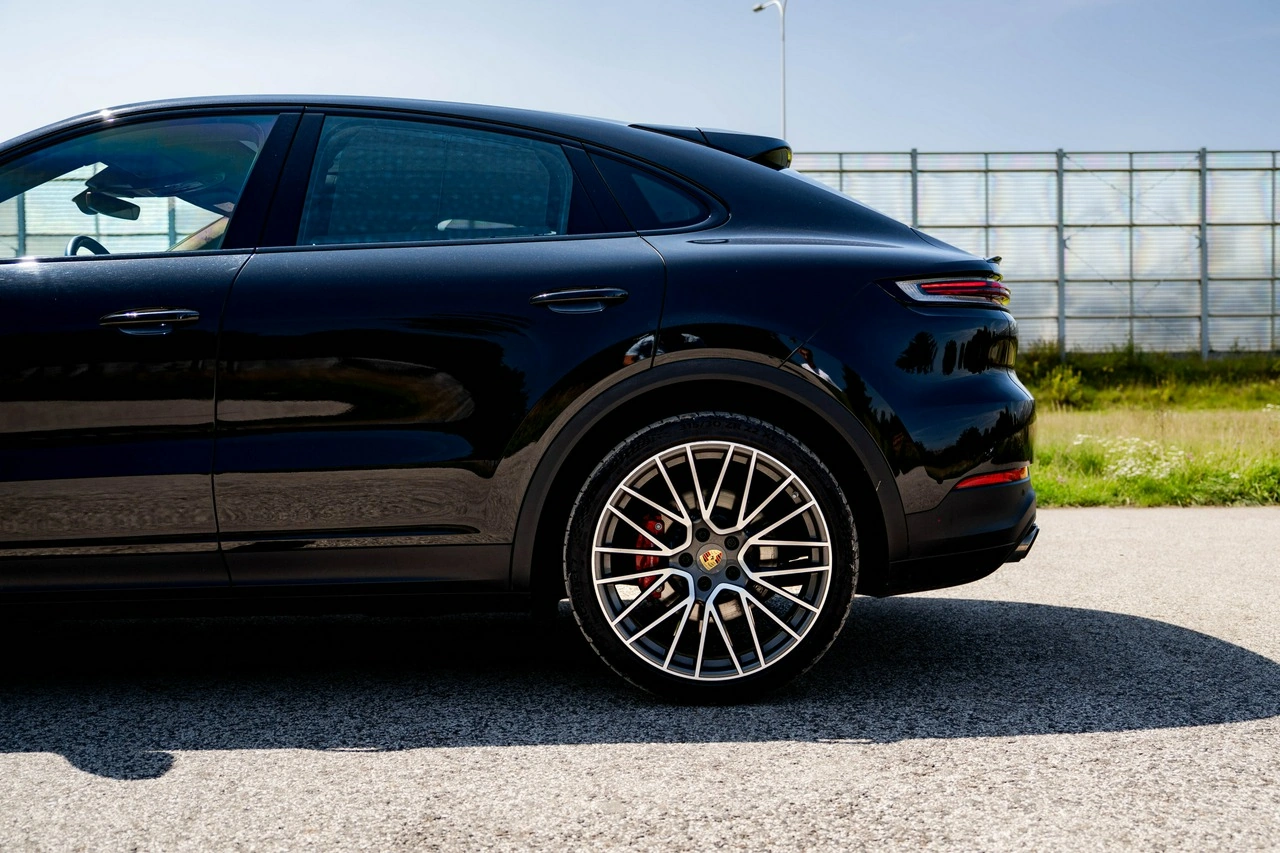 Porsche Cayenne S - Zdjęcie 11