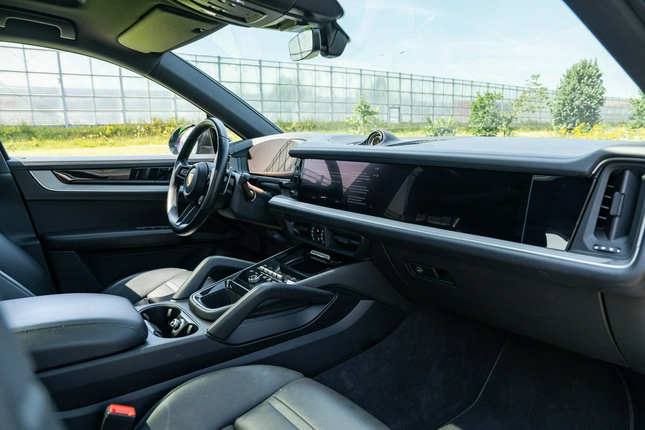 Porsche Cayenne S - Zdjęcie 19
