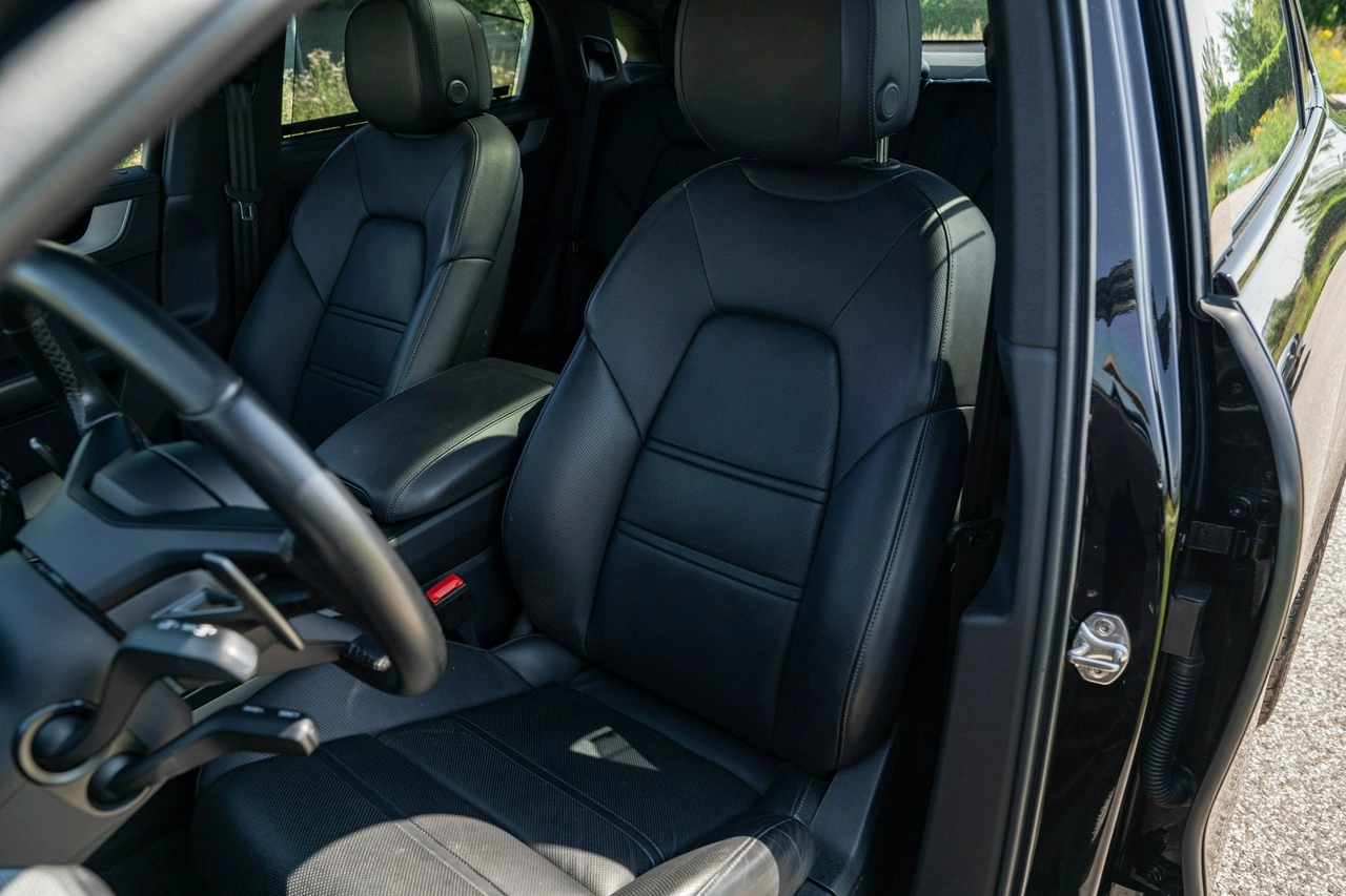 Porsche Cayenne S - Zdjęcie 21