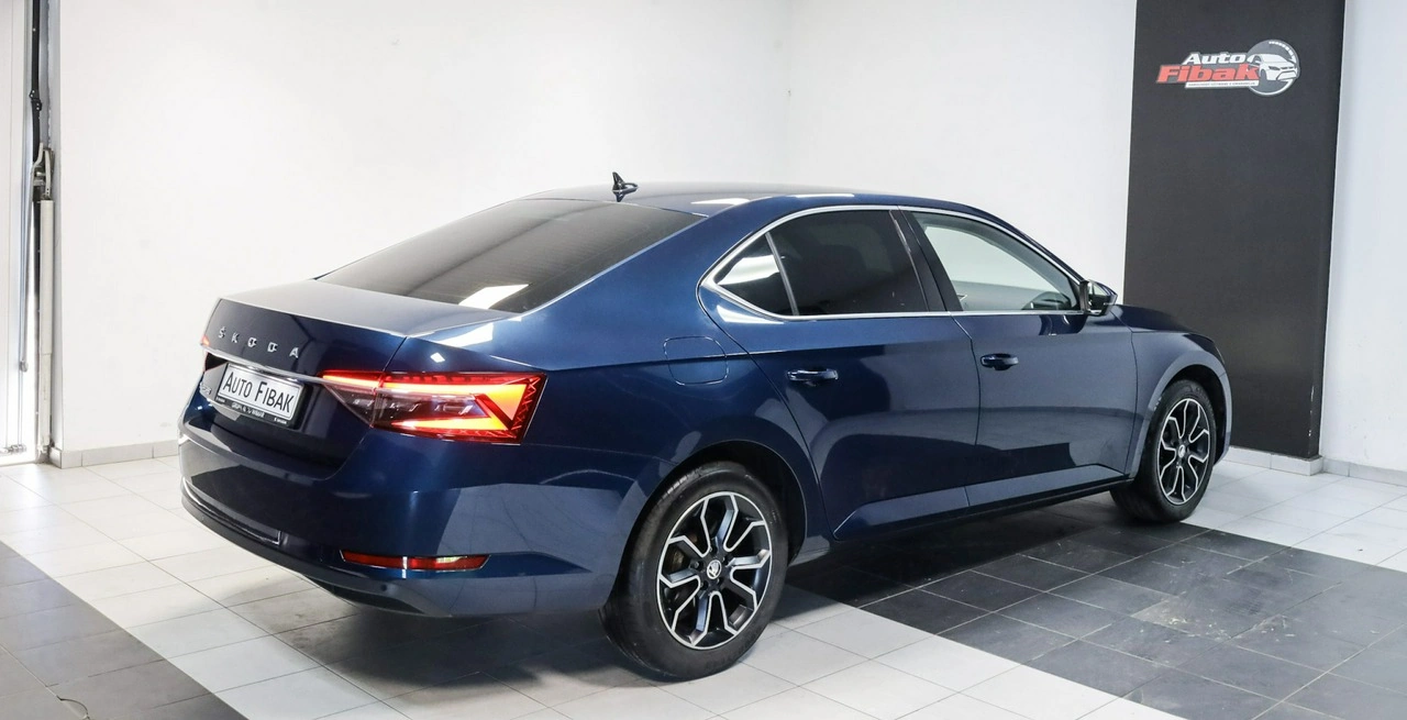 Skoda Superb - Zdjęcie 6
