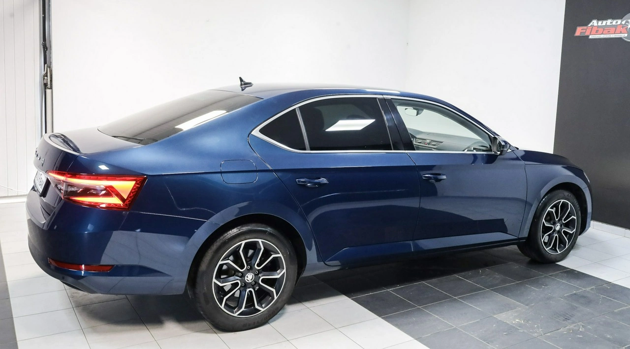 Skoda Superb - Zdjęcie 7