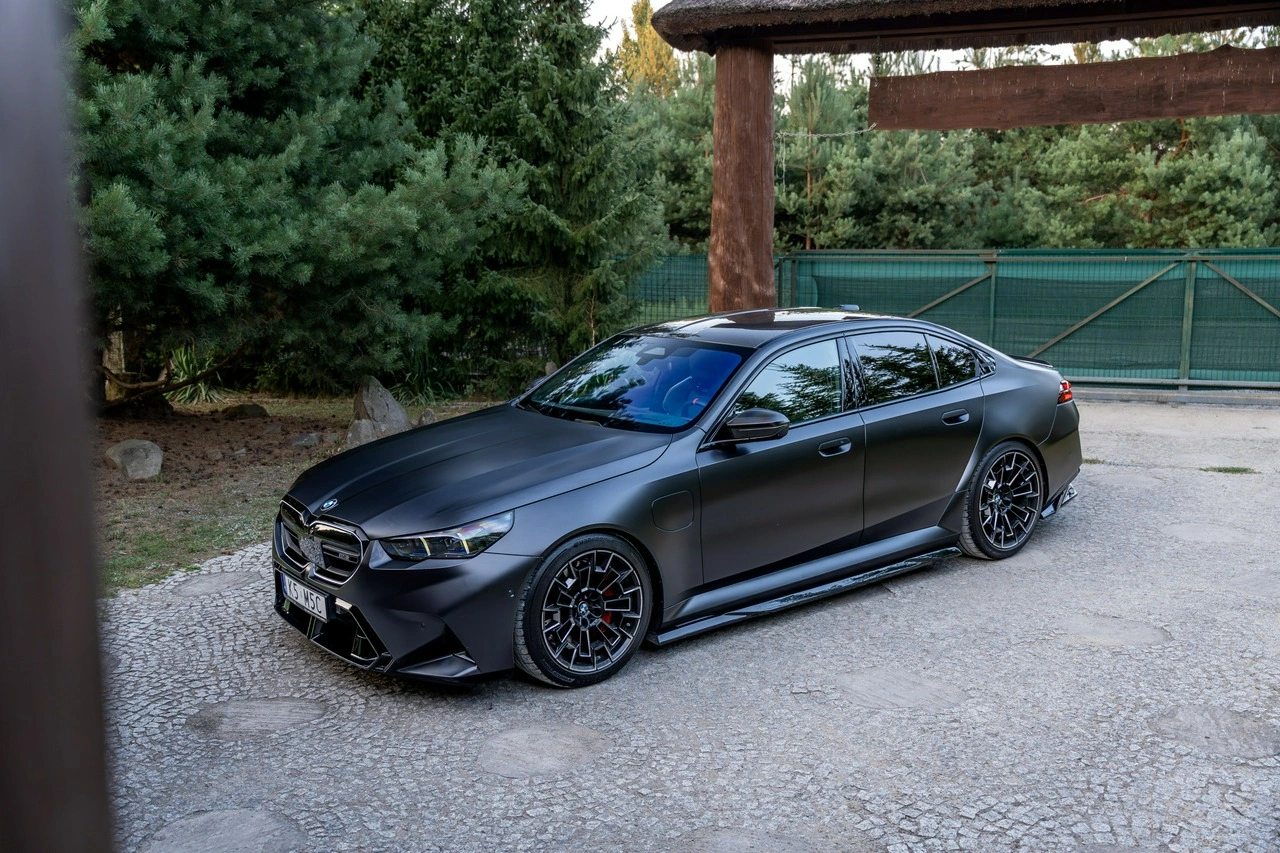 BMW M5 - Zdjęcie 2