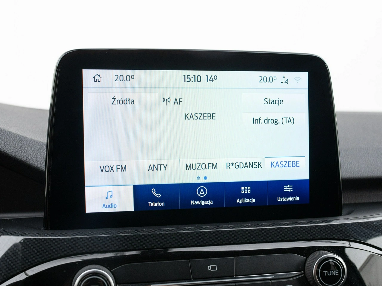 Ford Kuga - Zdjęcie 17
