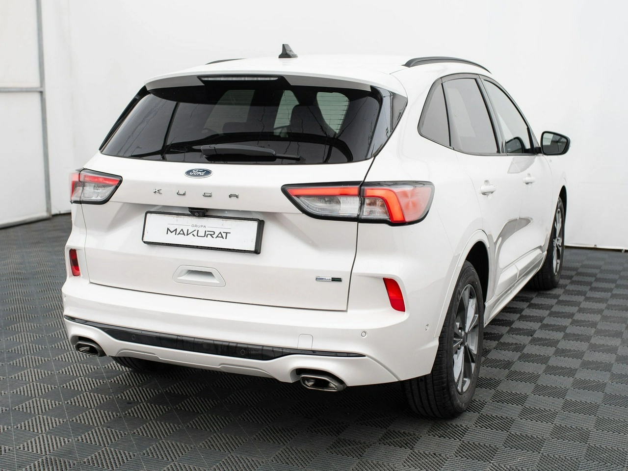 Ford Kuga - Zdjęcie 4