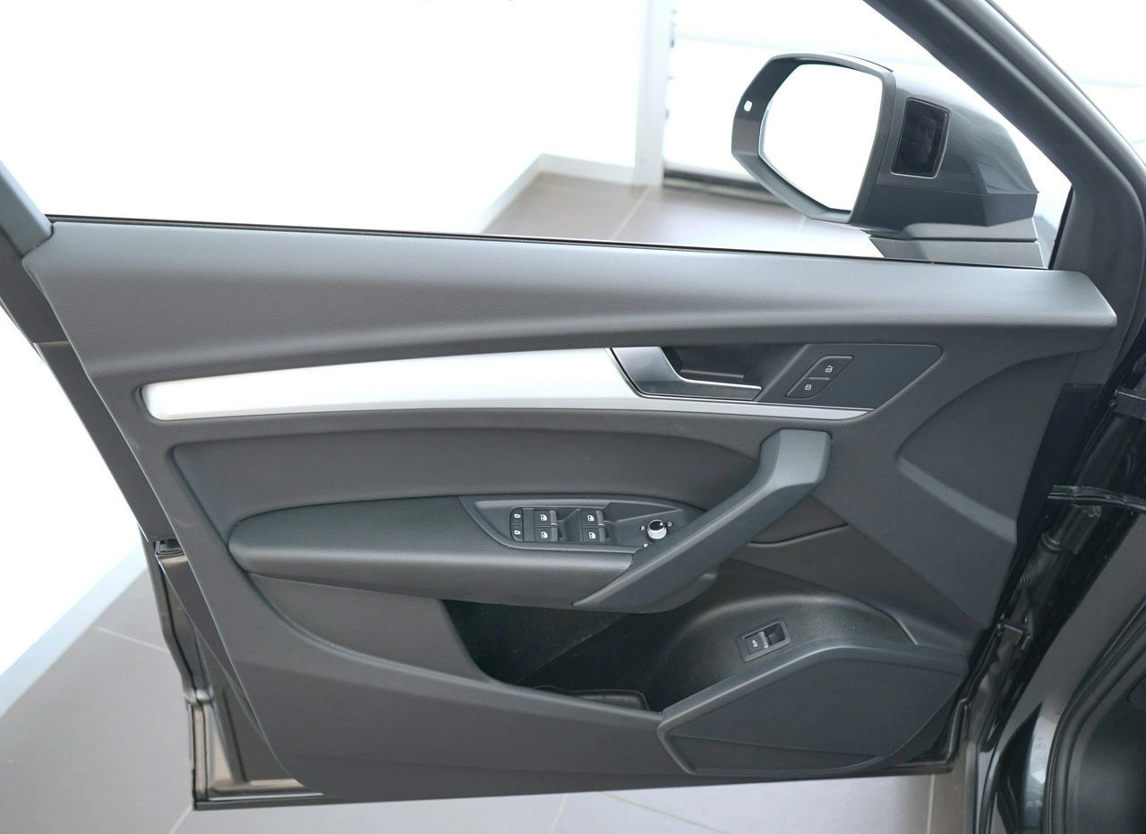 Audi Q5 - Zdjęcie 8