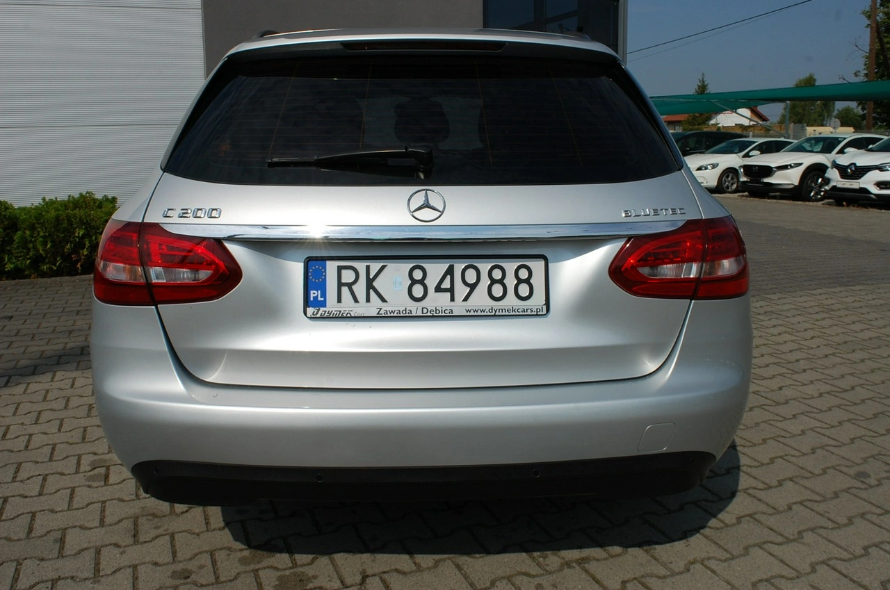 Mercedes C 200 - Zdjęcie 12