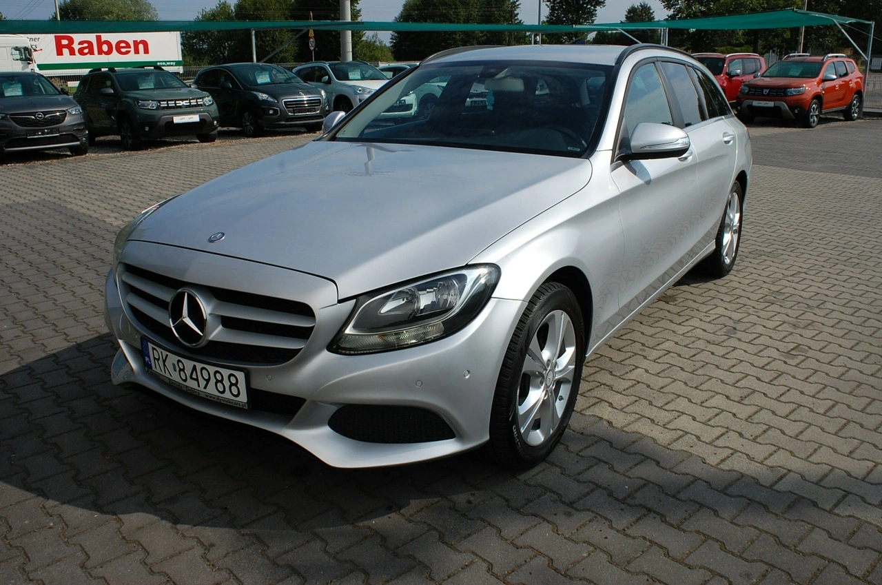 Mercedes C 200 - Zdjęcie 19