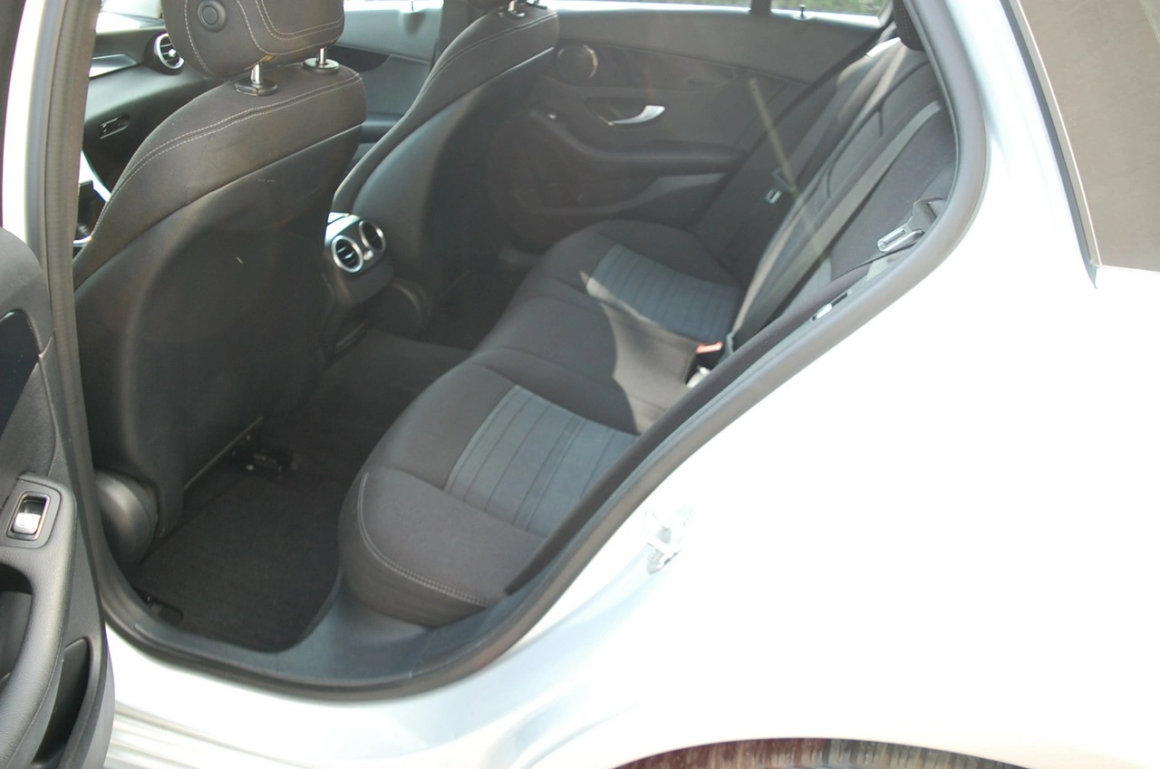 Mercedes C 200 - Zdjęcie 26