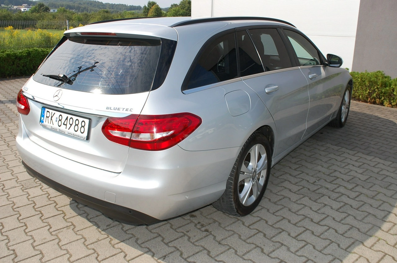 Mercedes C 200 - Zdjęcie 3