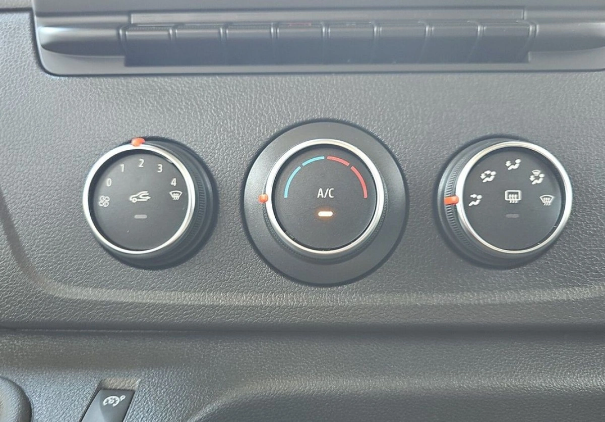 Renault Master - Zdjęcie 15