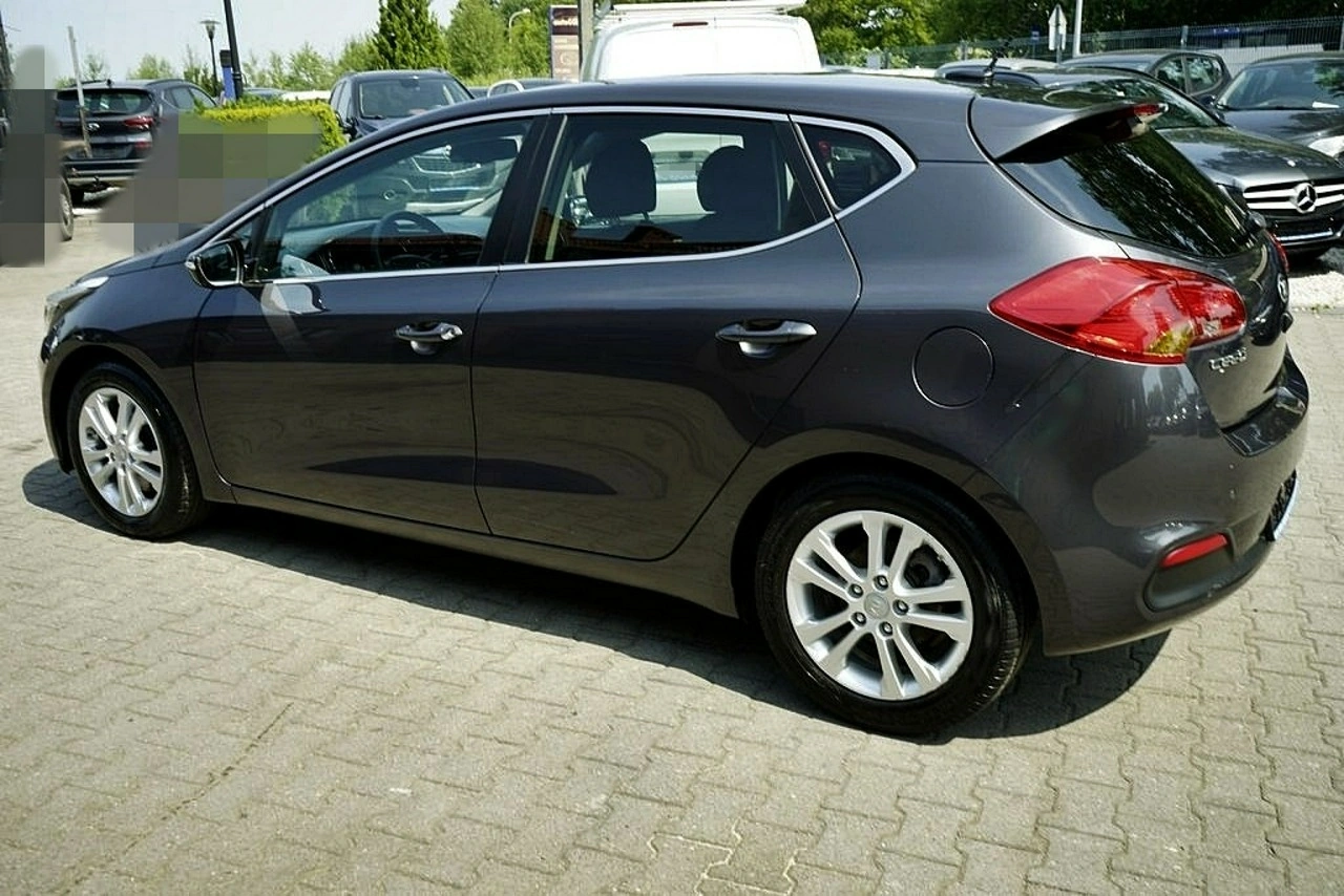 Kia Ceed - Zdjęcie 3