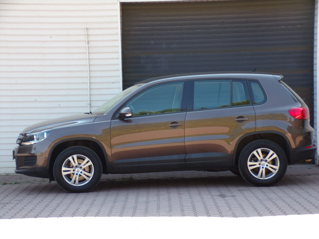 Volkswagen Tiguan - Zdjęcie 14
