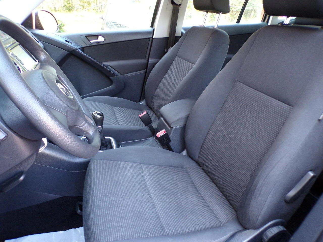 Volkswagen Tiguan - Zdjęcie 18