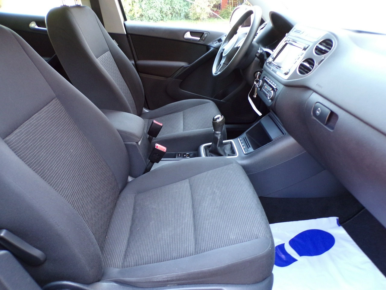 Volkswagen Tiguan - Zdjęcie 24