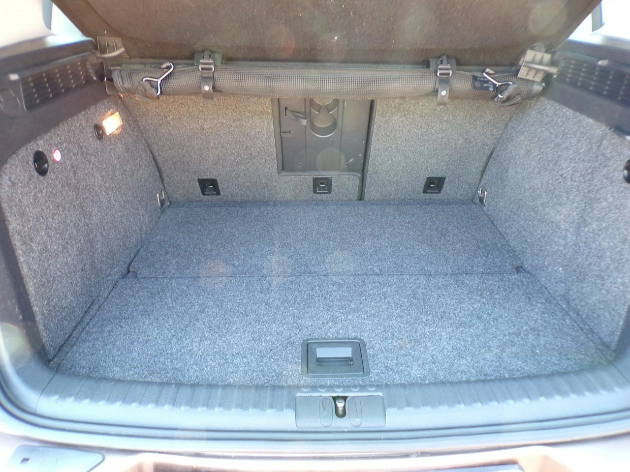 Volkswagen Tiguan - Zdjęcie 31