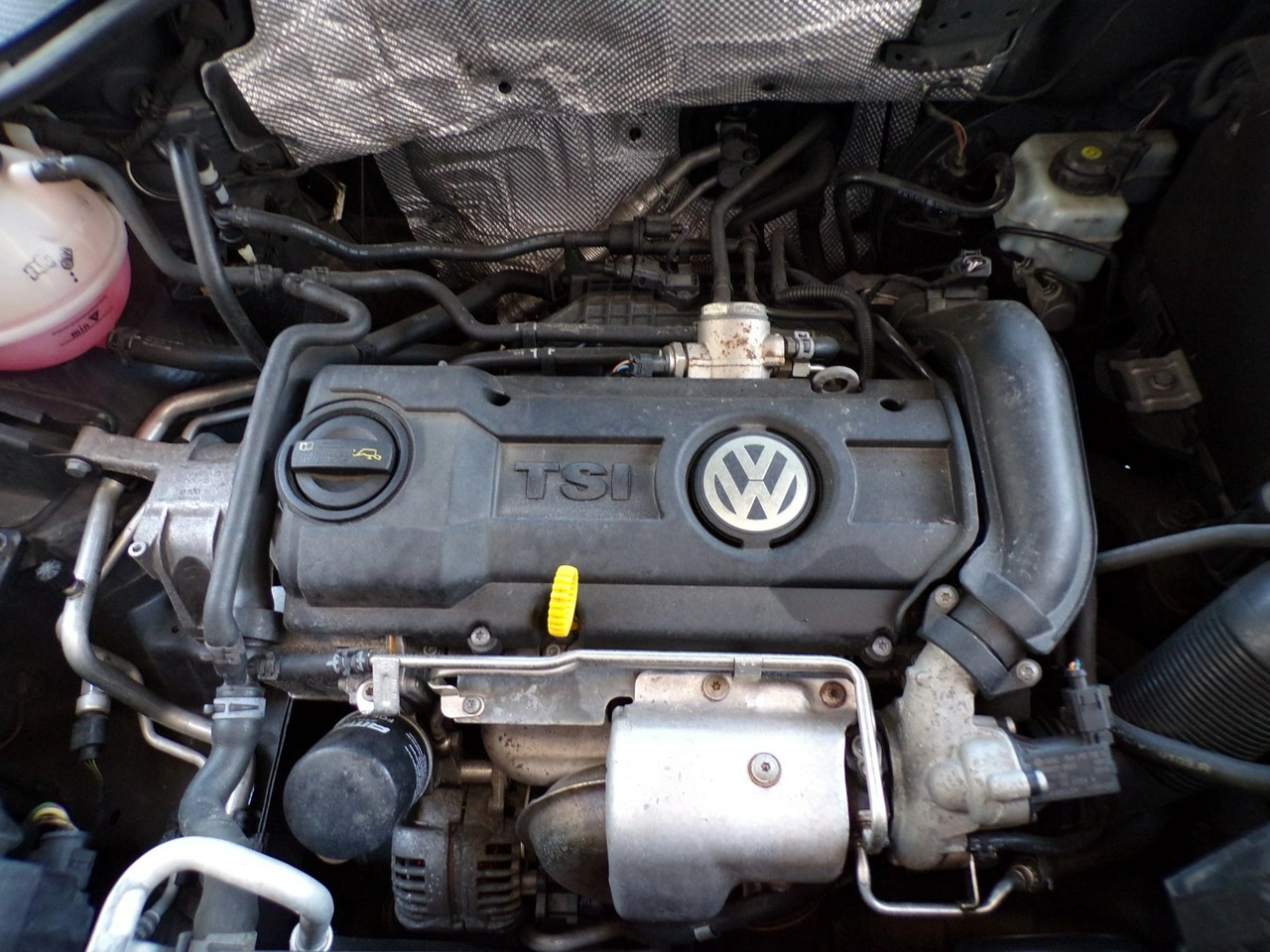 Volkswagen Tiguan - Zdjęcie 32