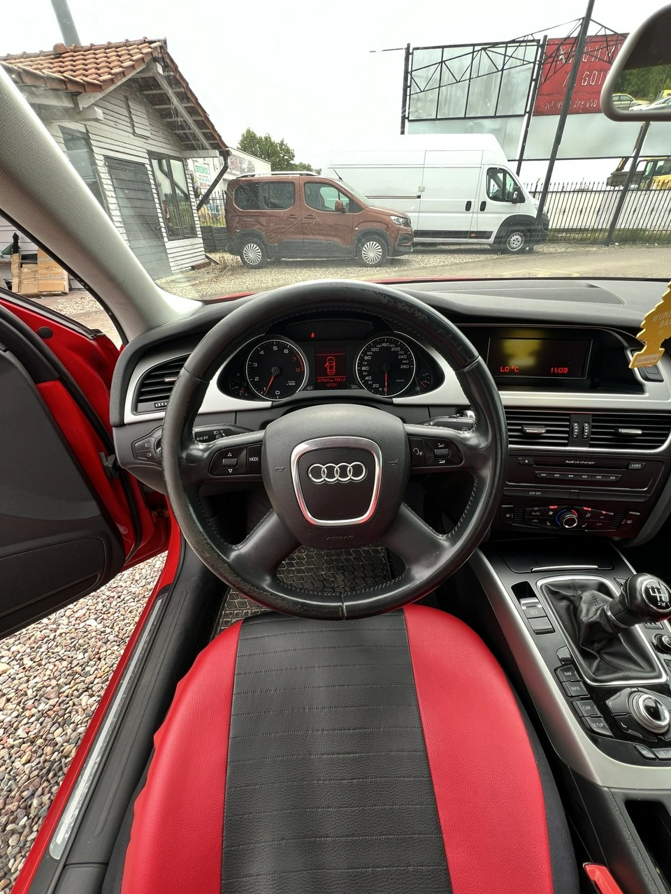 Audi A4 - Zdjęcie 14