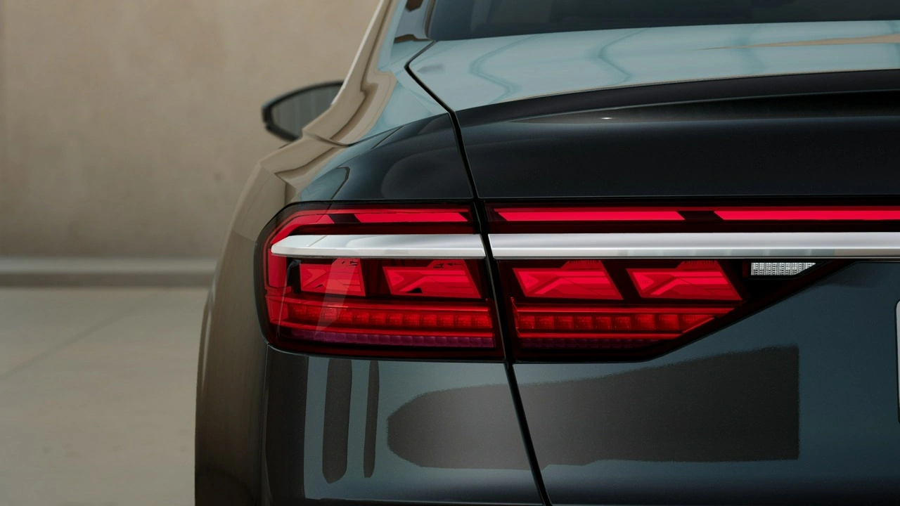Audi A8 - Zdjęcie 4