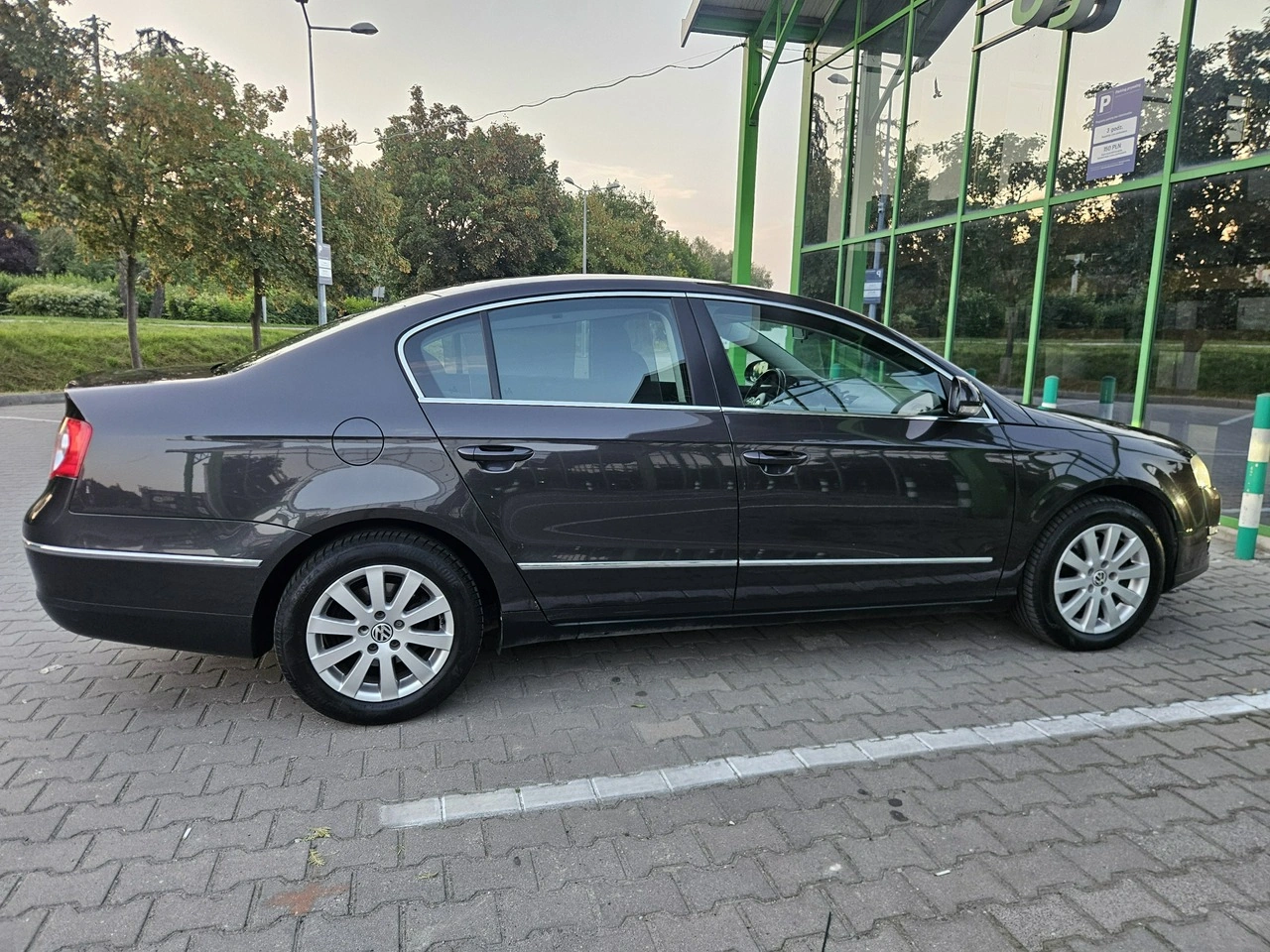 Volkswagen Passat - Zdjęcie 9