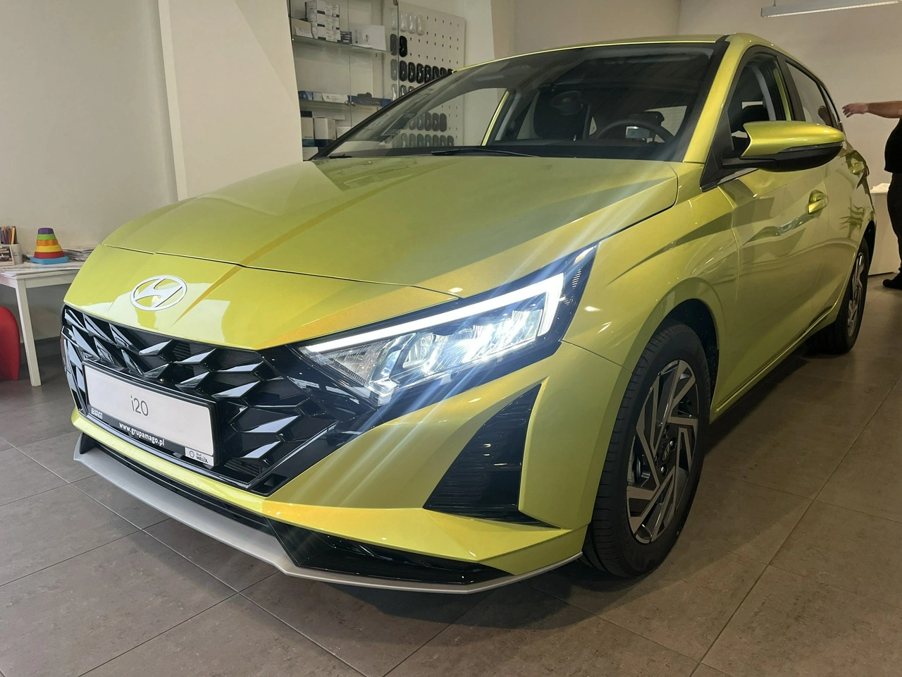 Hyundai i20 - Zdjęcie 18