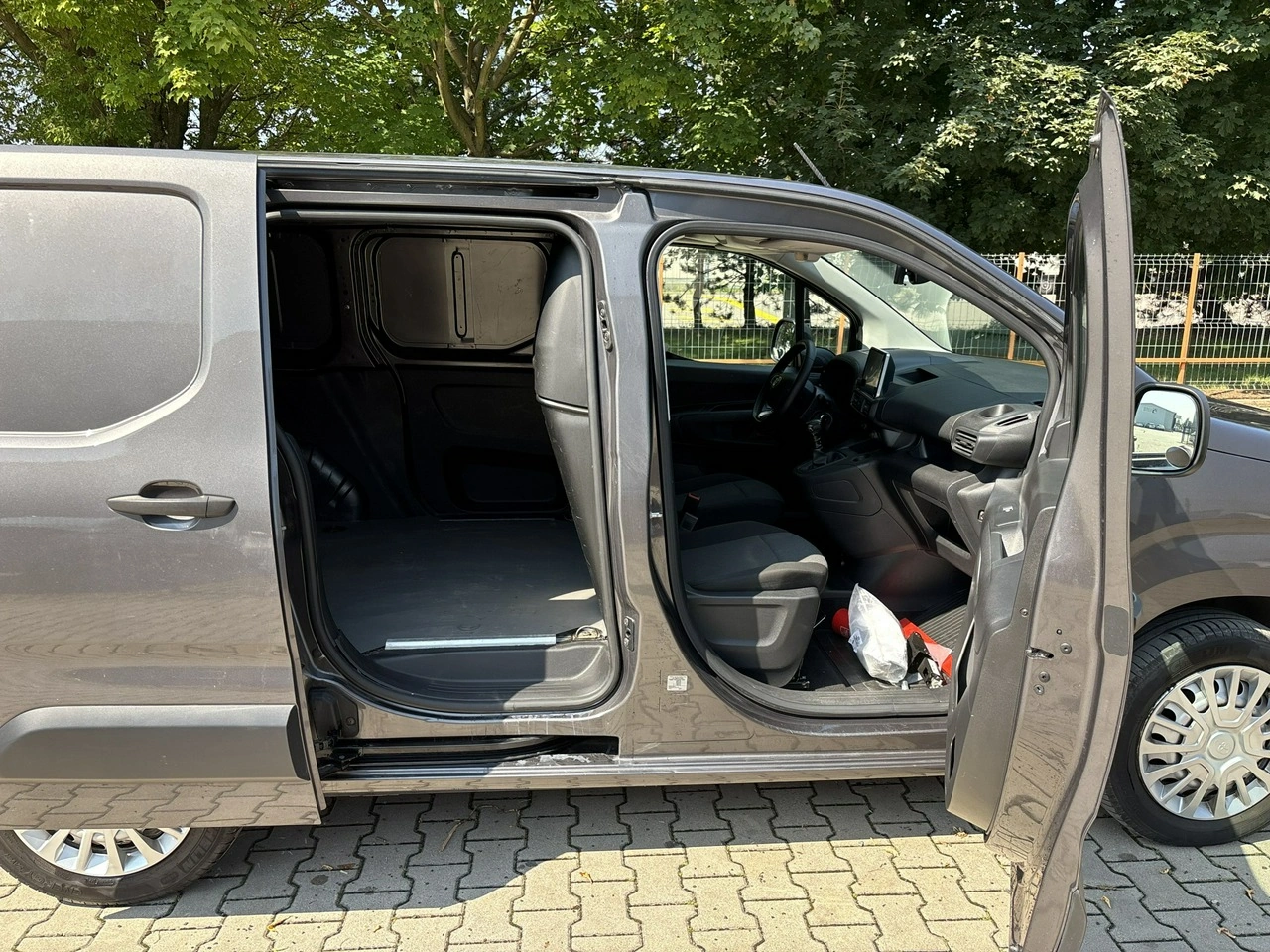 Toyota Proace City - Zdjęcie 13