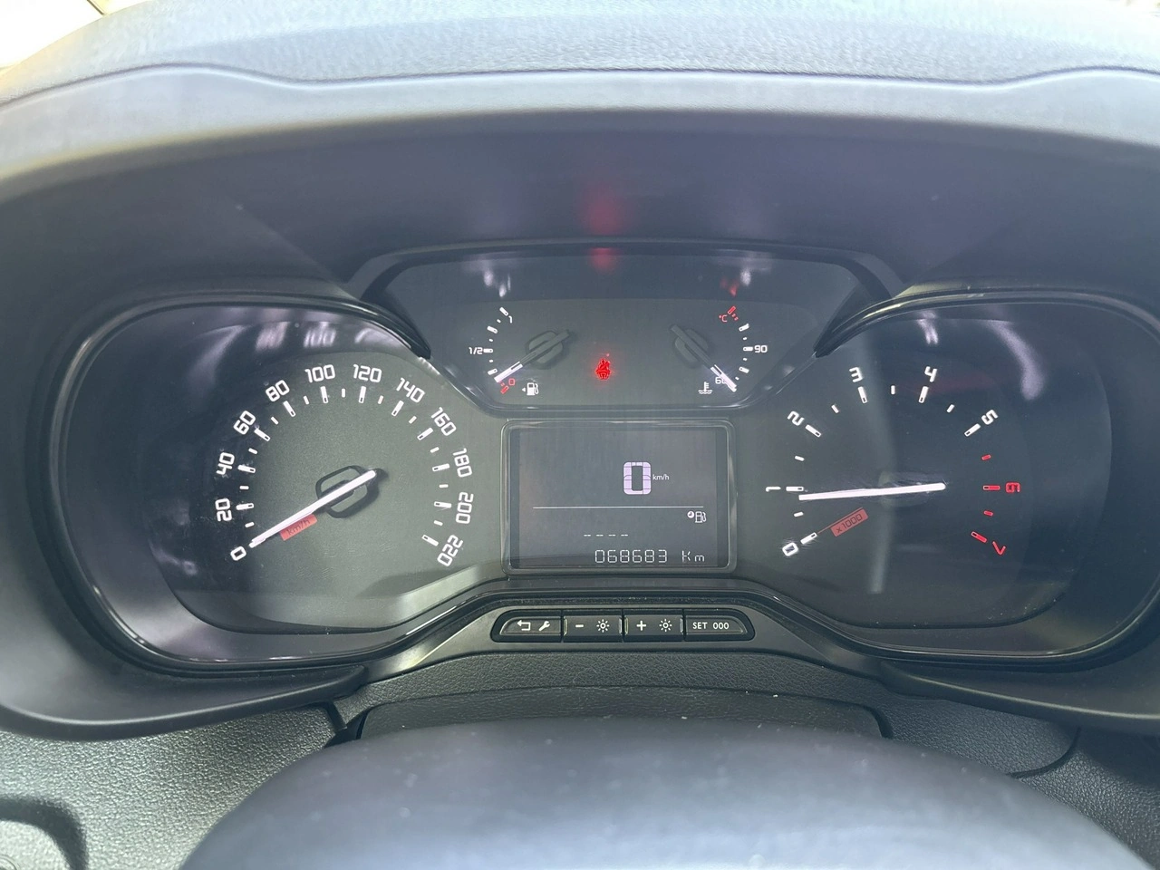 Toyota Proace City - Zdjęcie 15