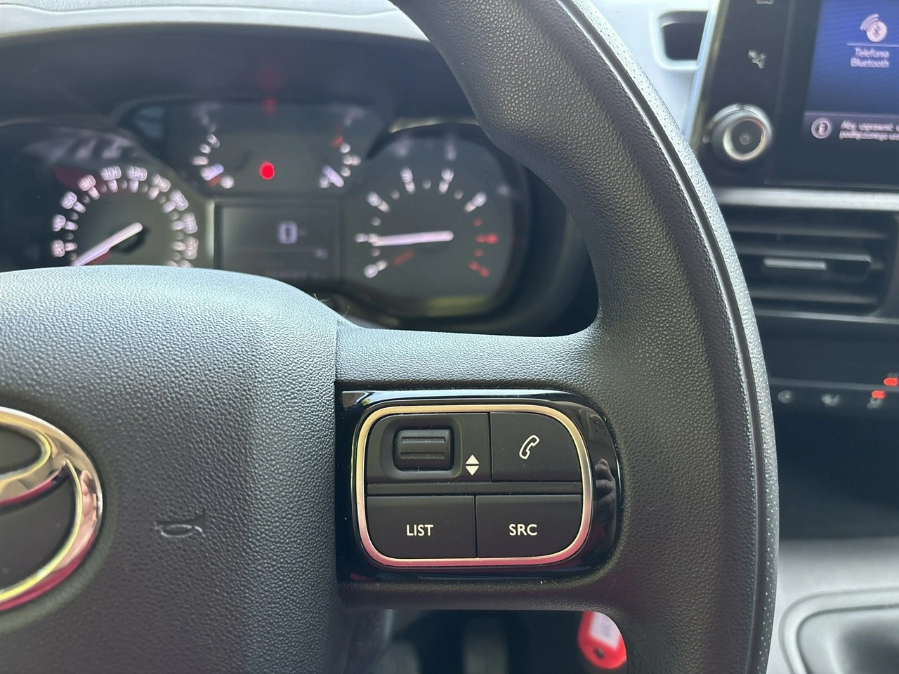 Toyota Proace City - Zdjęcie 17