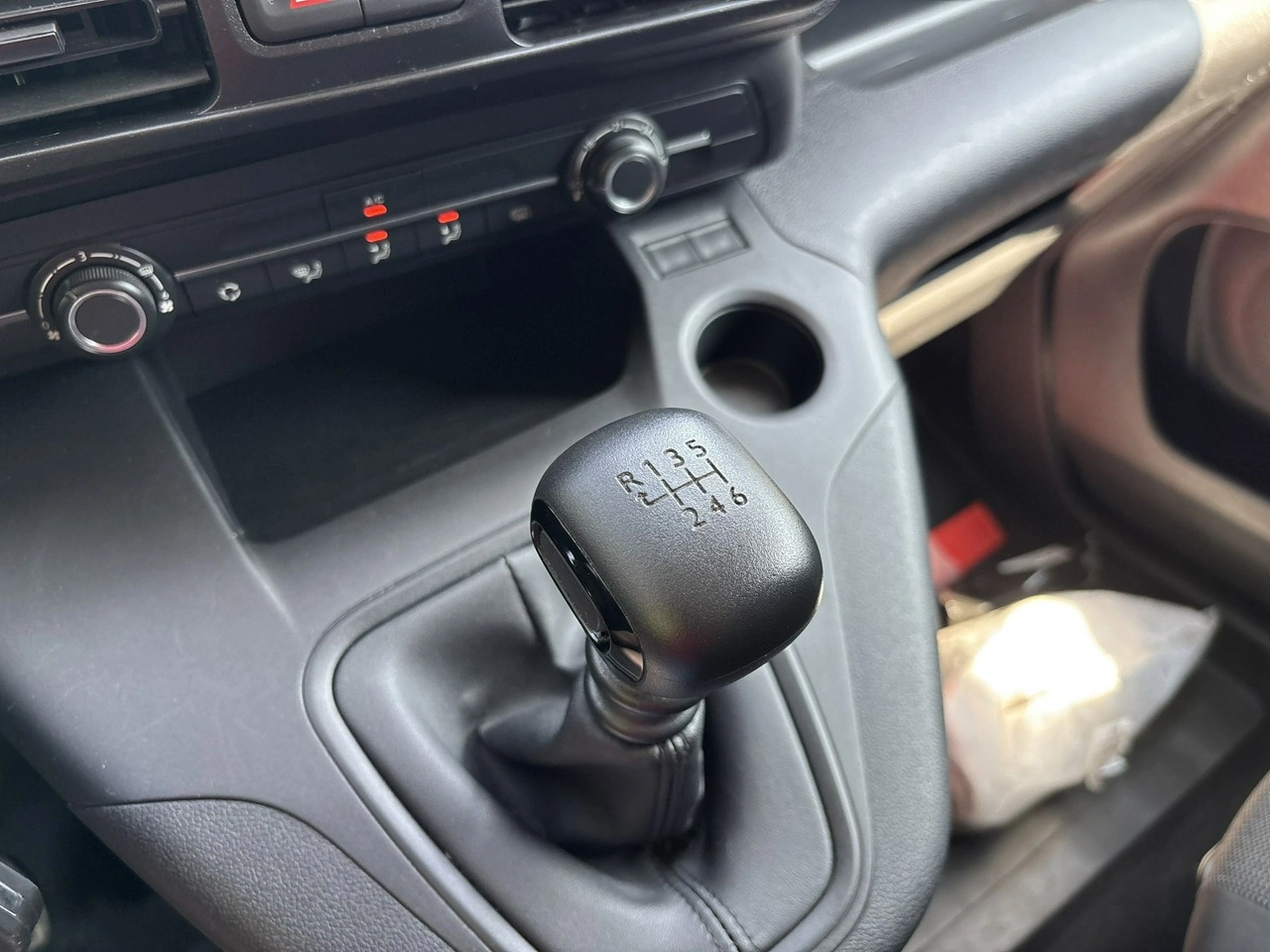 Toyota Proace City - Zdjęcie 19