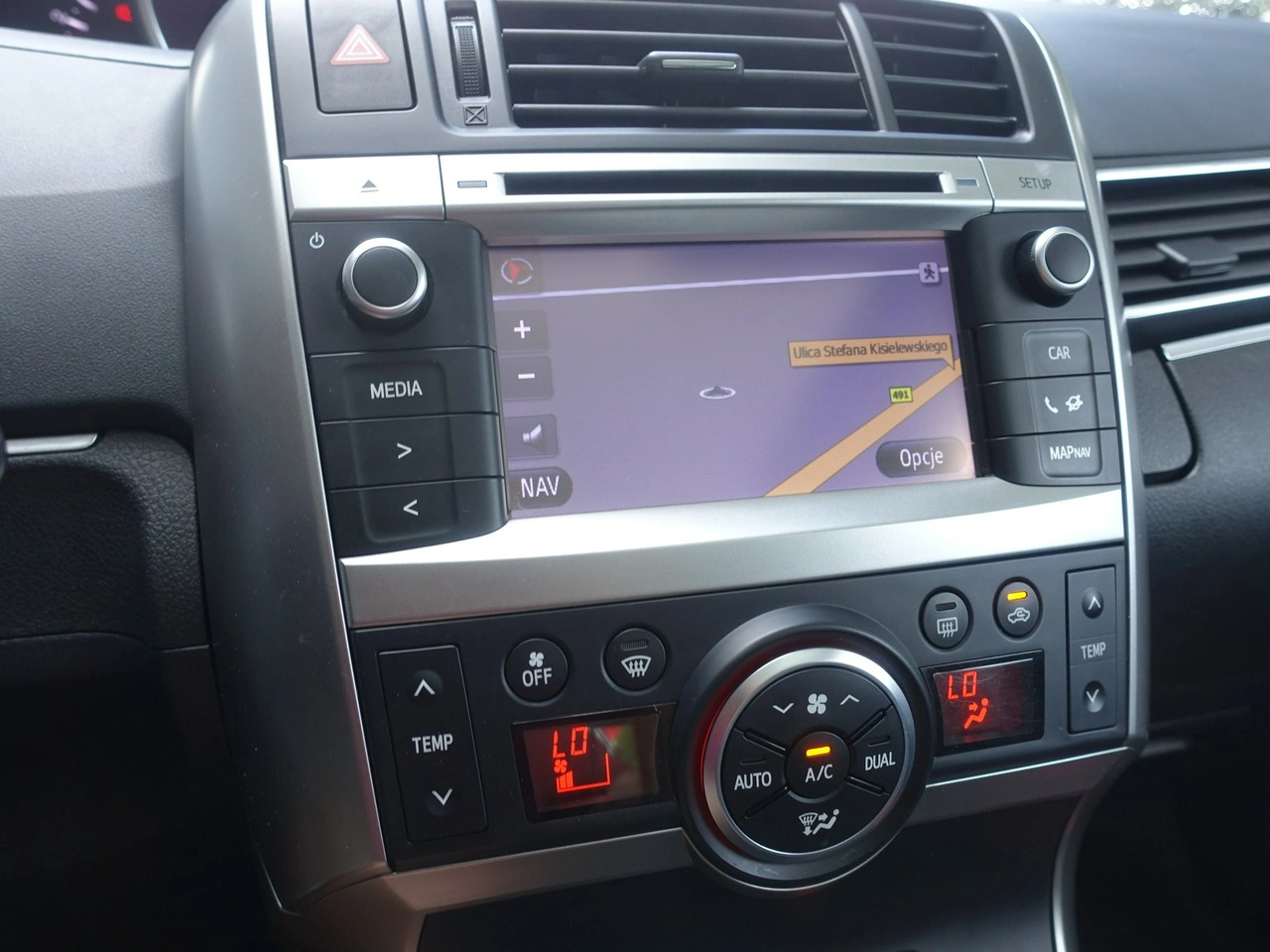 Toyota Verso - Zdjęcie 17