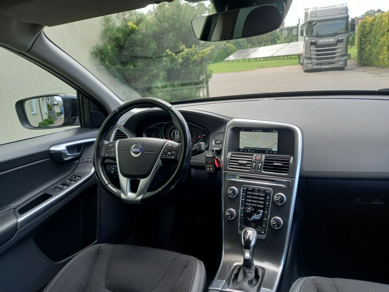 Volvo XC 60 - Zdjęcie 25