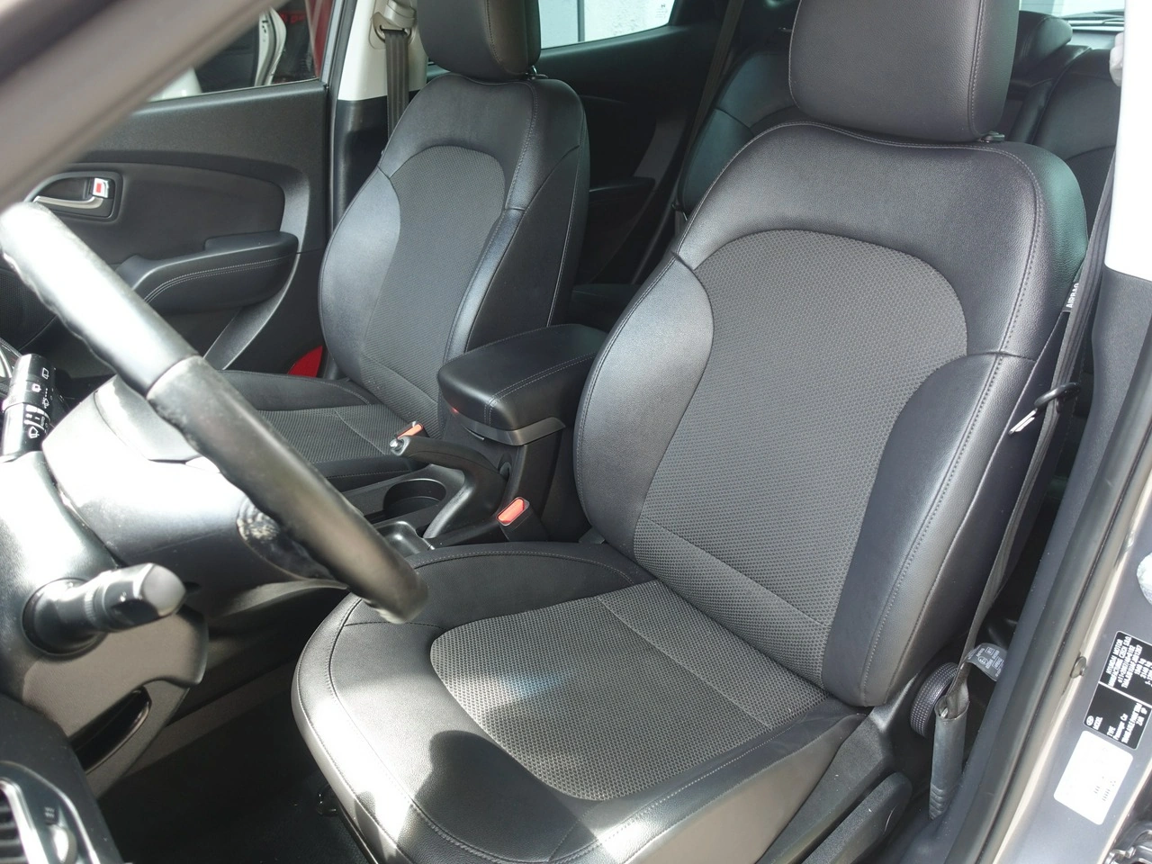 Hyundai ix35 - Zdjęcie 9
