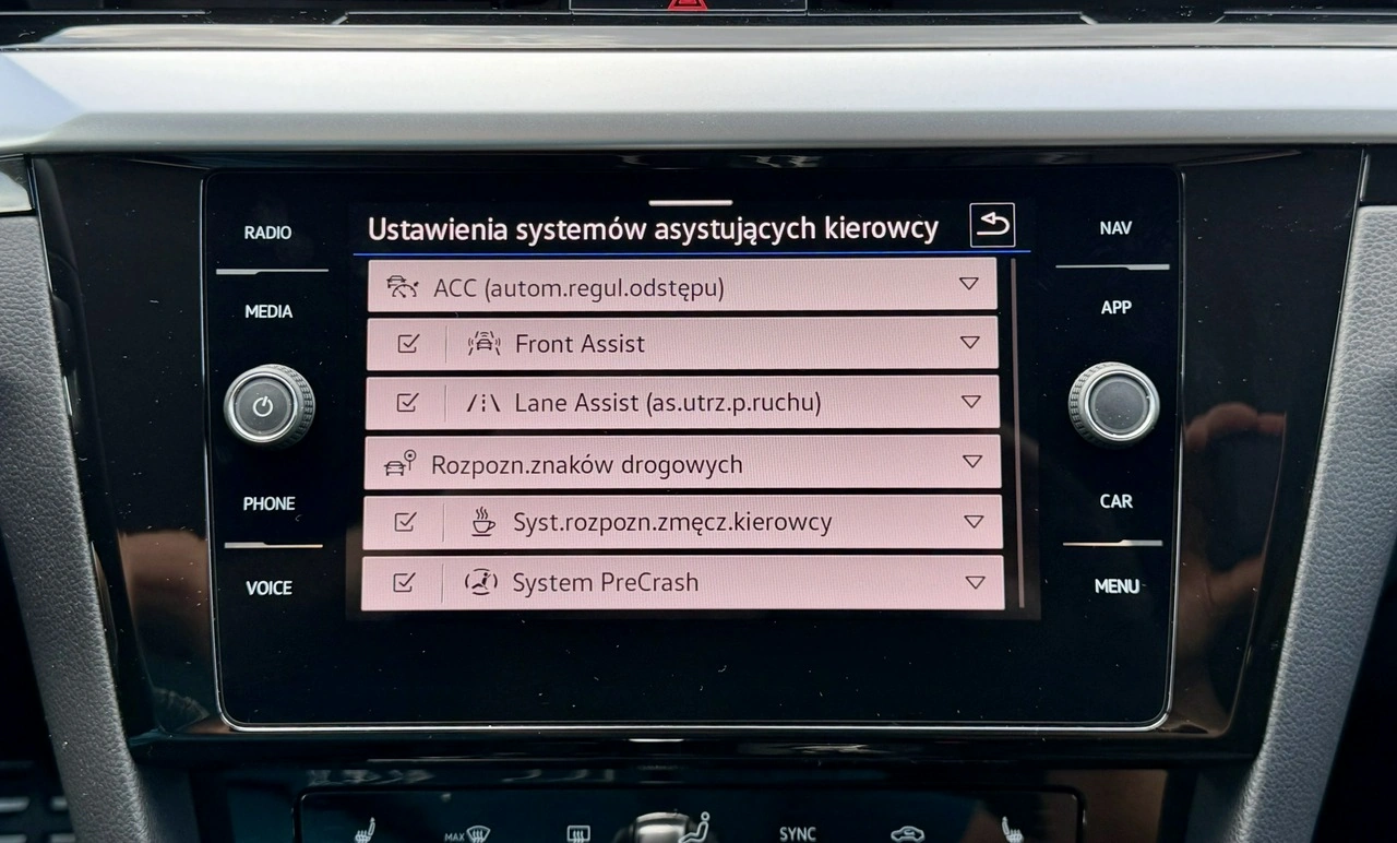 Volkswagen Arteon - Zdjęcie 34