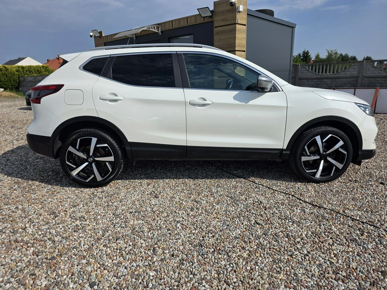 Nissan Qashqai - Zdjęcie 9