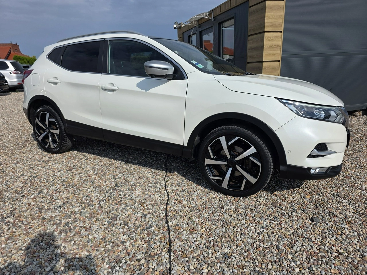 Nissan Qashqai - Zdjęcie 10
