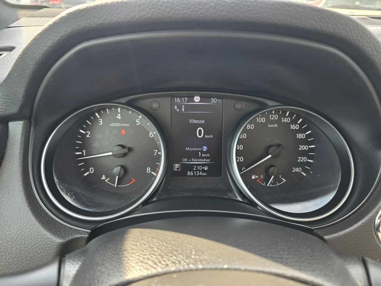Nissan Qashqai - Zdjęcie 11