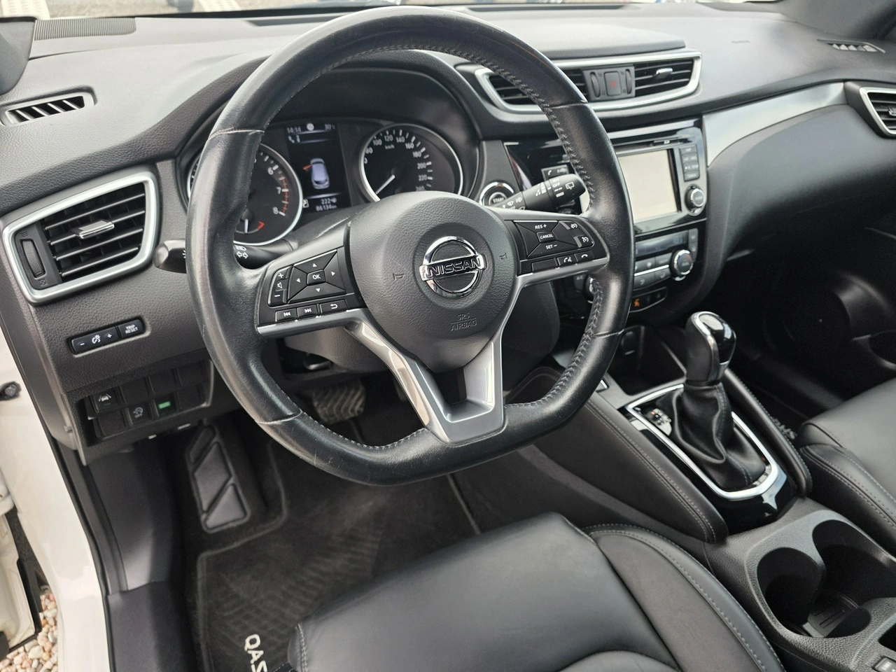Nissan Qashqai - Zdjęcie 23