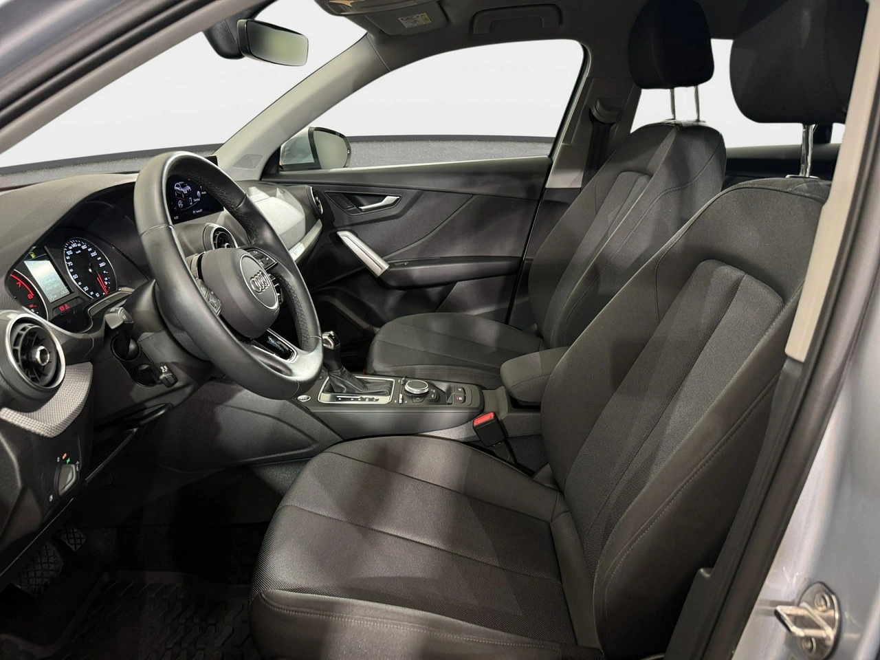 Audi Q2 - Zdjęcie 11