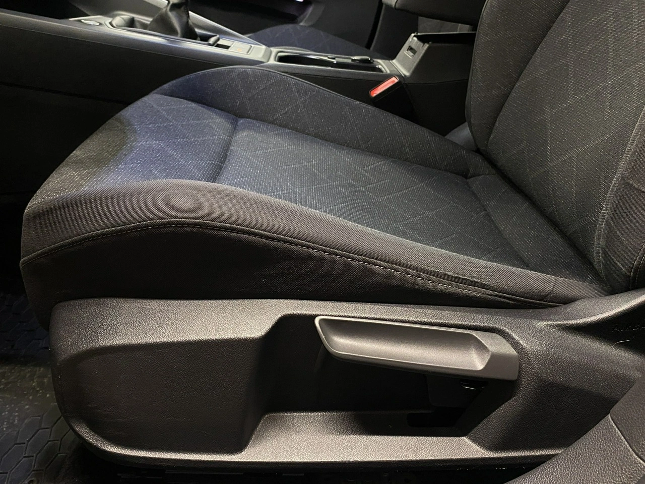 Volkswagen Golf - Zdjęcie 12