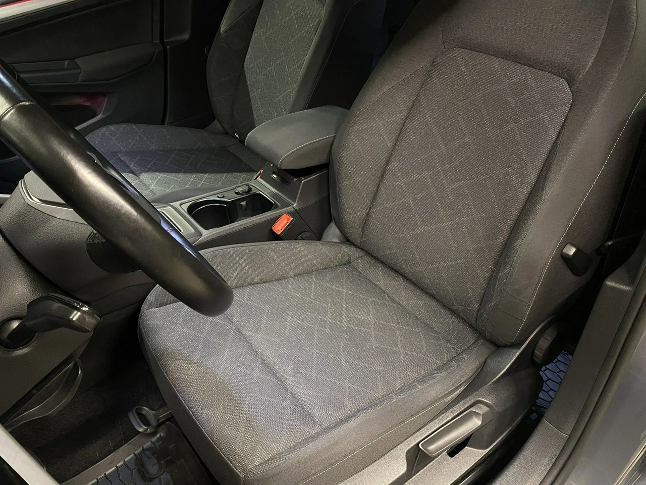Volkswagen Golf - Zdjęcie 32