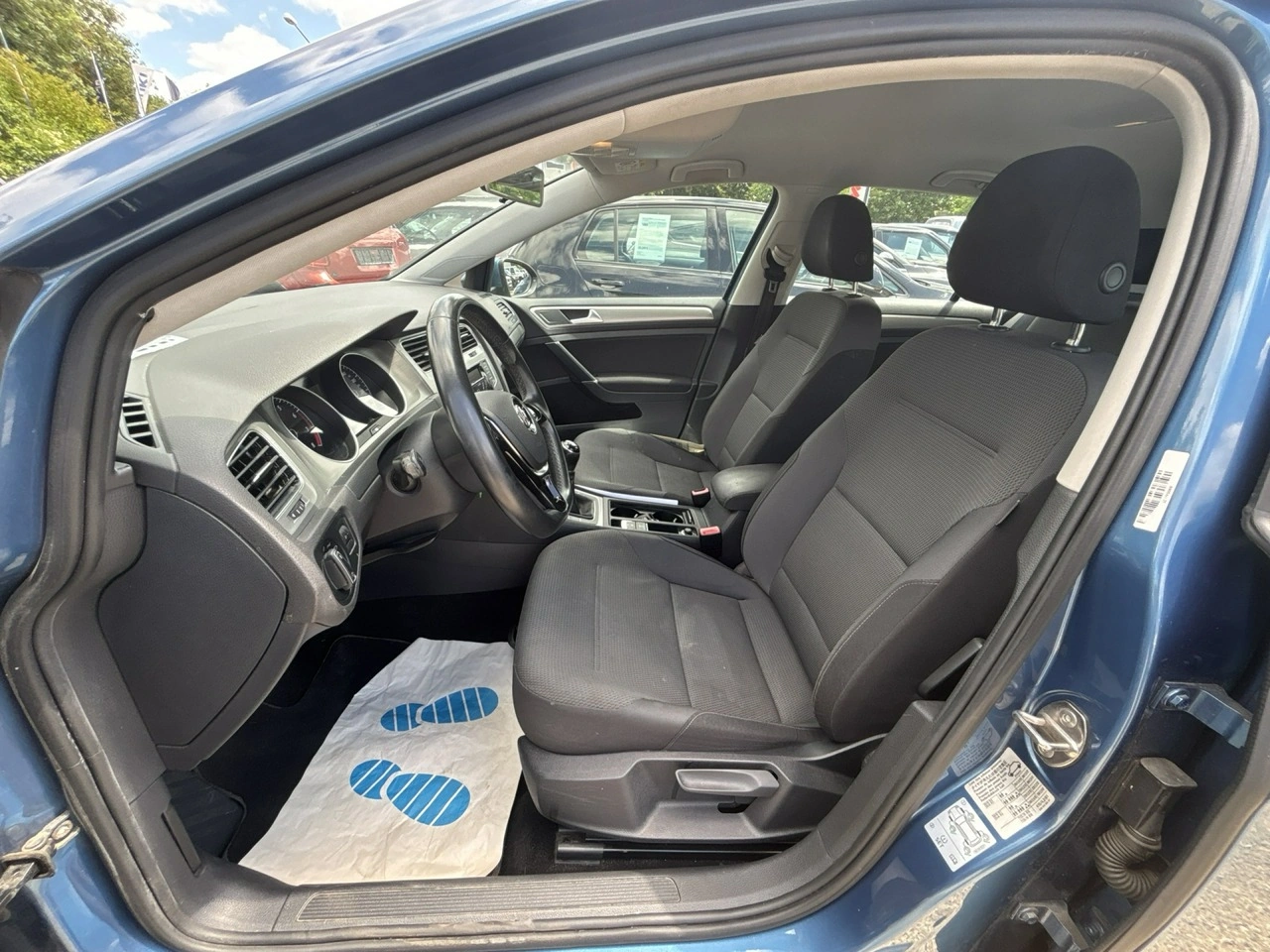Volkswagen Golf - Zdjęcie 4