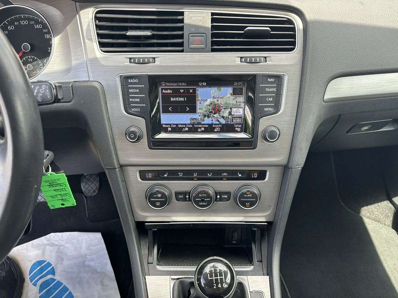 Volkswagen Golf - Zdjęcie 7
