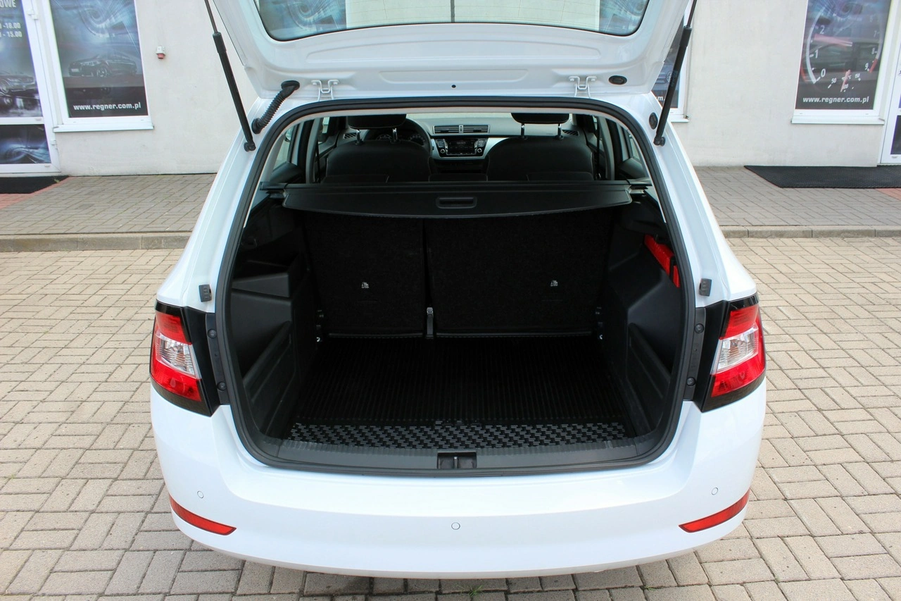 Skoda Fabia - Zdjęcie 6