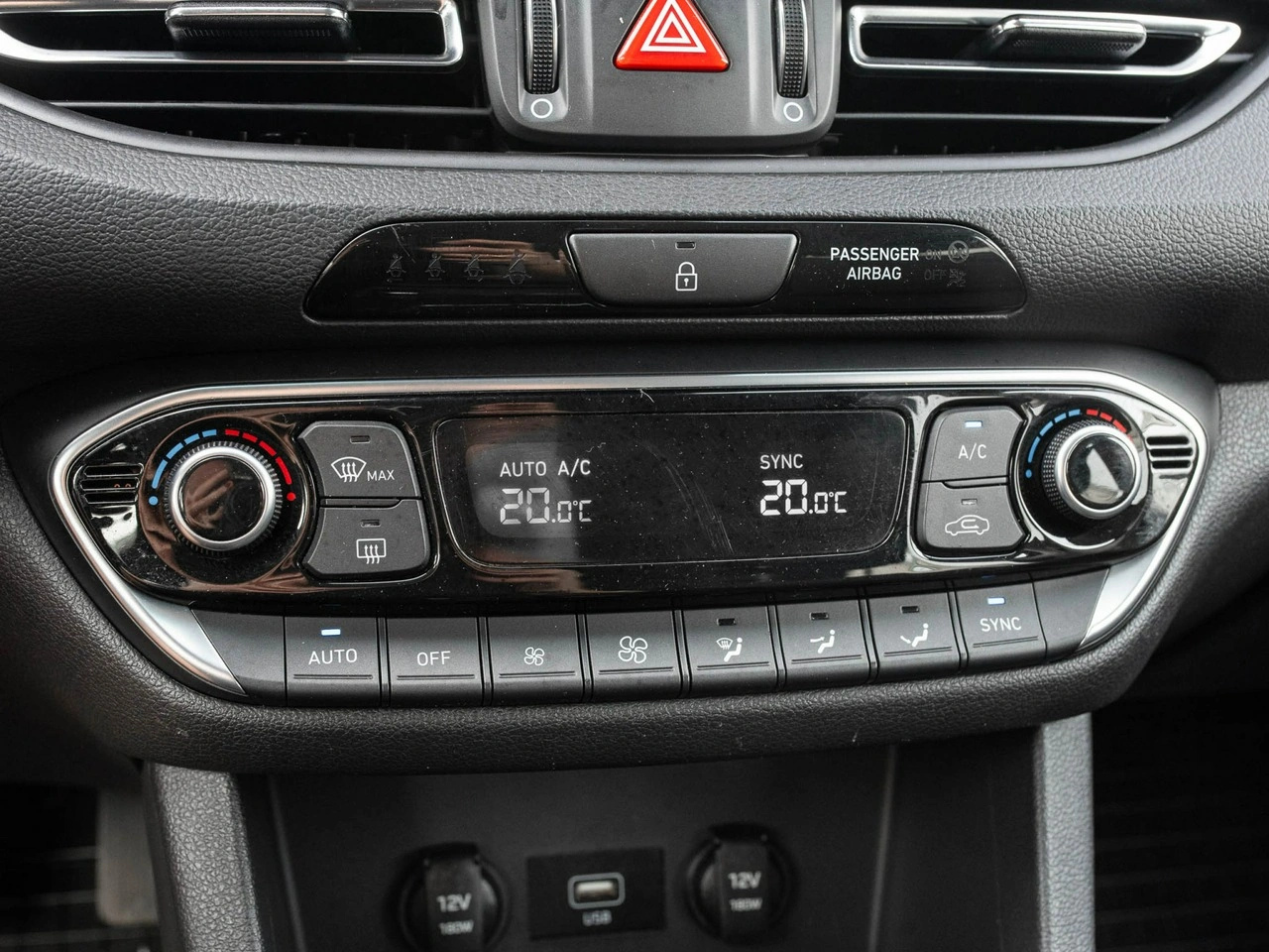 Hyundai i30 - Zdjęcie 15